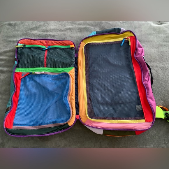 Cotopaxi 35 L backpack - Picture 2 of 7